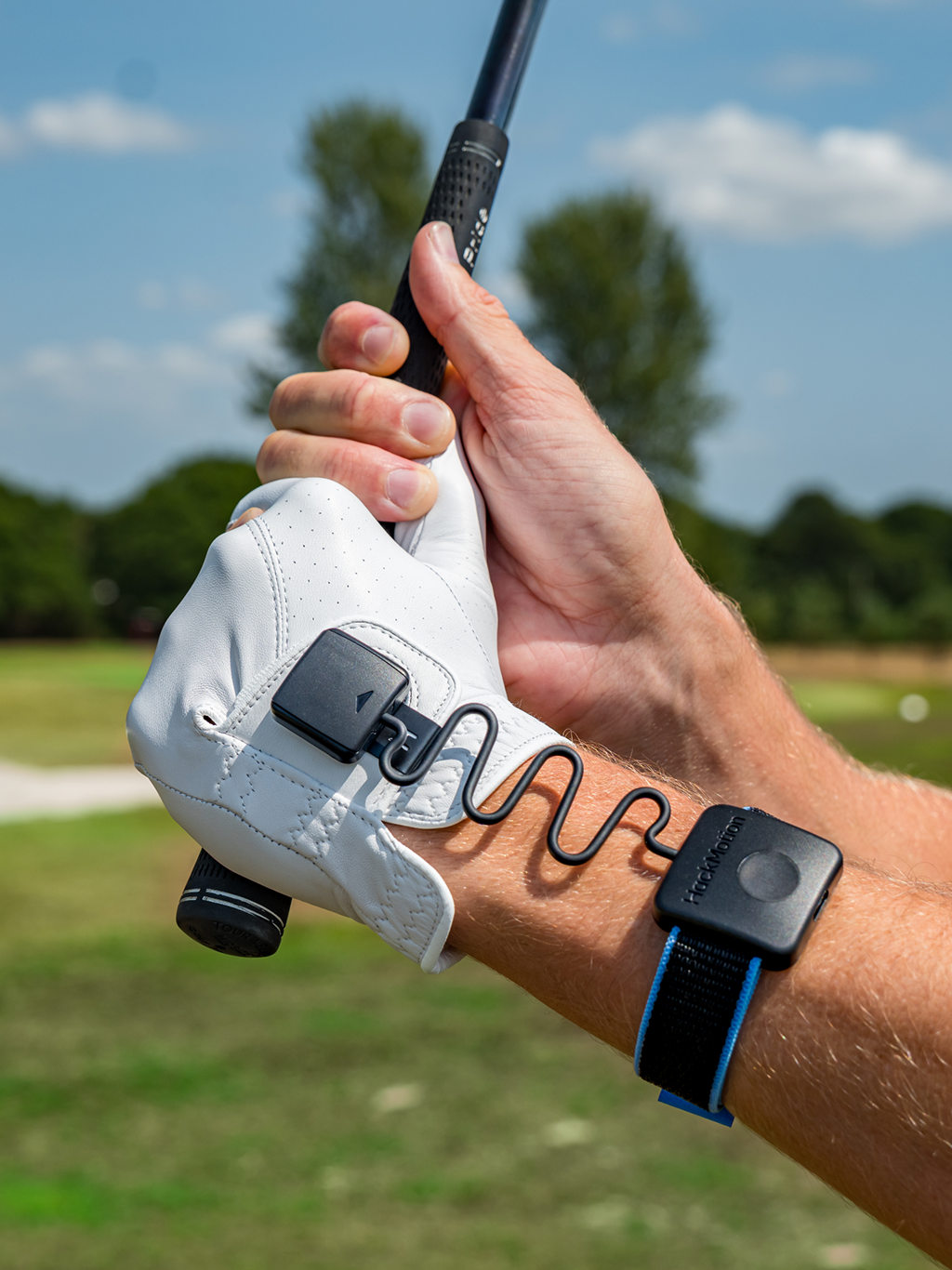 ゴルフスイング補正　HackMotion Golf Swing Analyzer & Wrist Angle Training Aid | Hackmotion